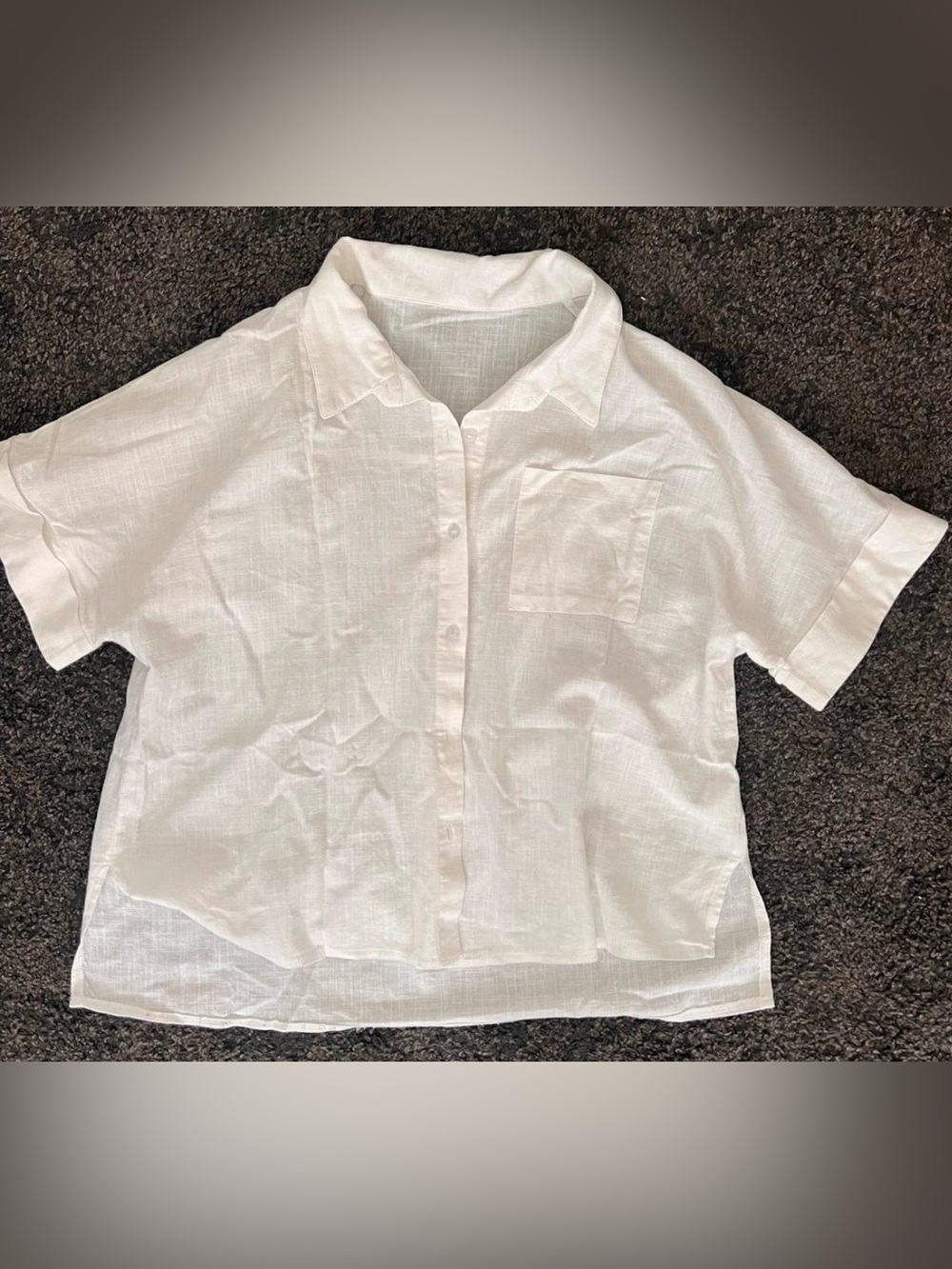 Lightweight White Linen Button-Front Short Sleeve Shirt